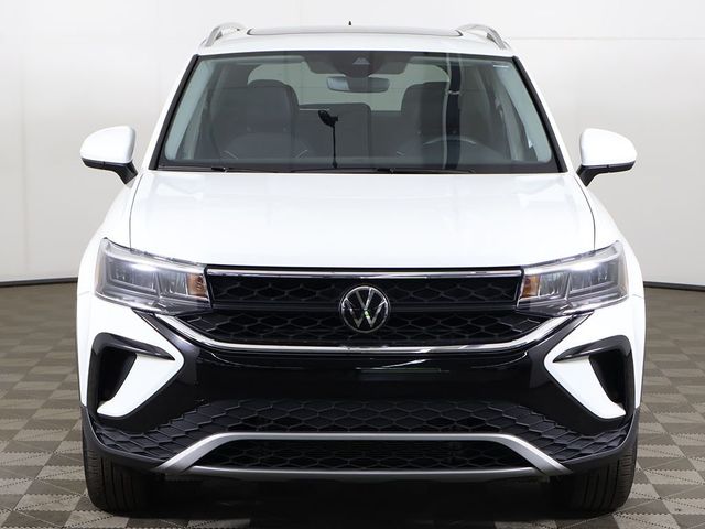 2024 Volkswagen Taos SE 4MOTION - 23028642 - 12