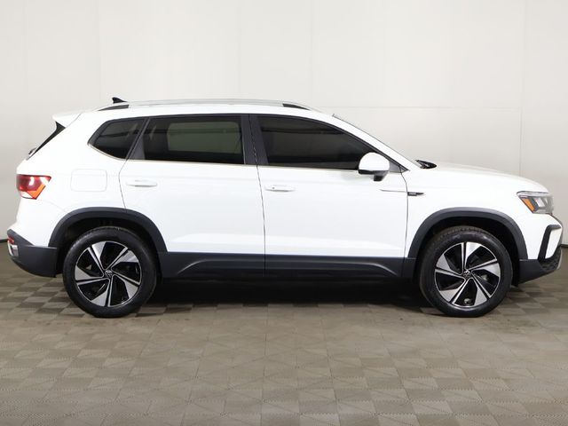 2024 Volkswagen Taos SE 4MOTION - 23028642 - 19