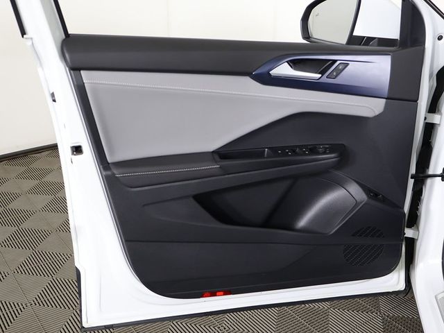 2024 Volkswagen Taos SE 4MOTION - 23028642 - 24