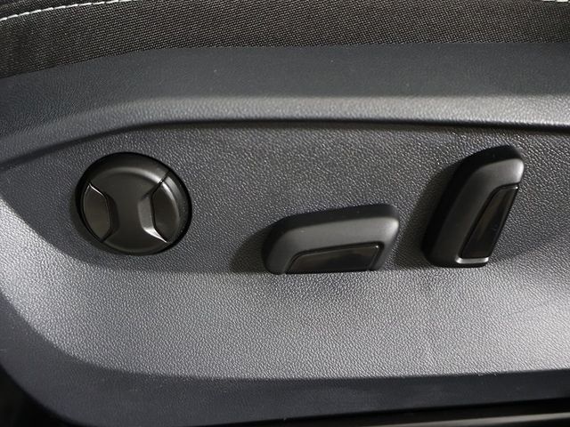 2024 Volkswagen Taos SE 4MOTION - 23028642 - 34