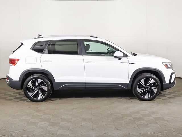 2024 Volkswagen Taos SE 4MOTION - 23036660 - 19
