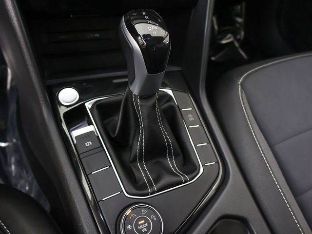 2024 Volkswagen Taos SE 4MOTION - 23036660 - 51