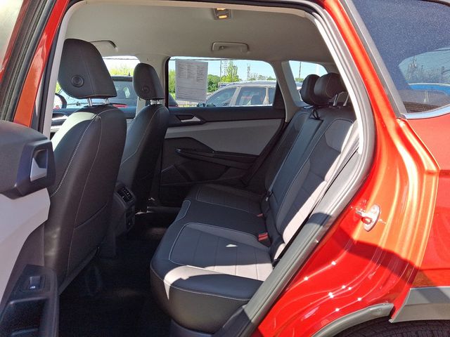 2024 Volkswagen Taos SE 4MOTION - 22840476 - 9