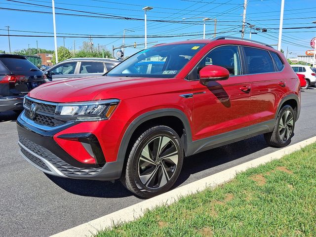 2024 Volkswagen Taos SE 4MOTION - 22840476 - 2