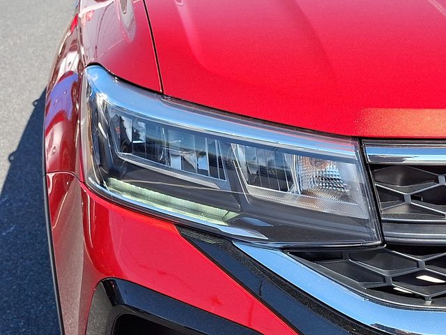 2024 Volkswagen Taos SE 4MOTION - 22840476 - 8