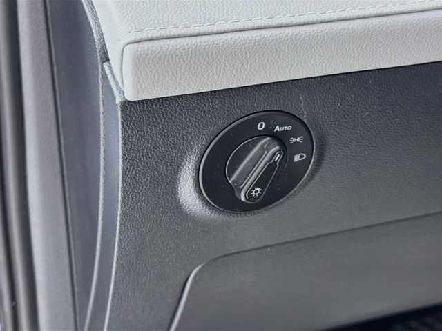 2024 Volkswagen Taos SE 4MOTION - 23054231 - 9