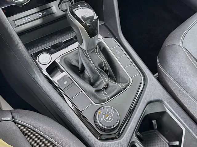 2024 Volkswagen Taos SE 4MOTION - 23054231 - 15