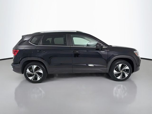 2024 Volkswagen Taos SE 4MOTION - 23060889 - 7