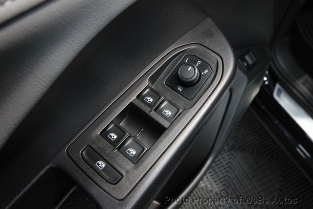 2024 Volkswagen Taos SE 4MOTION - 23033994 - 11
