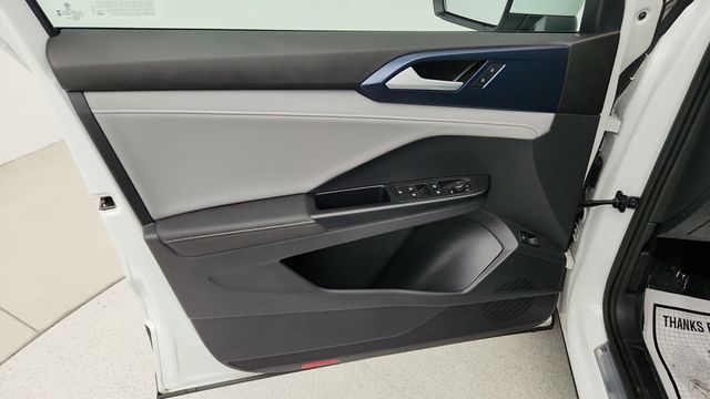 2024 Volkswagen Taos SE 4MOTION - 22941657 - 9