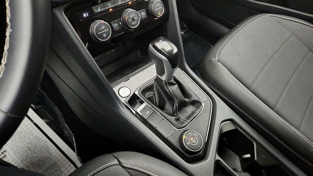 2024 Volkswagen Taos SE 4MOTION - 22941657 - 15