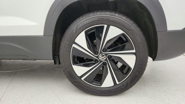 2024 Volkswagen Taos SE 4MOTION - 22941657 - 8