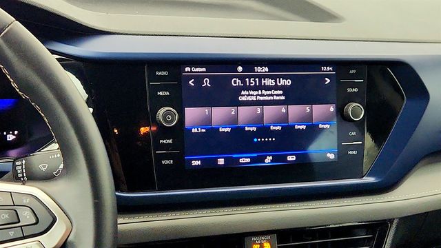 2024 Volkswagen Taos SE 4MOTION - 23015395 - 17