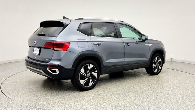 2024 Volkswagen Taos SE 4MOTION - 23015395 - 4