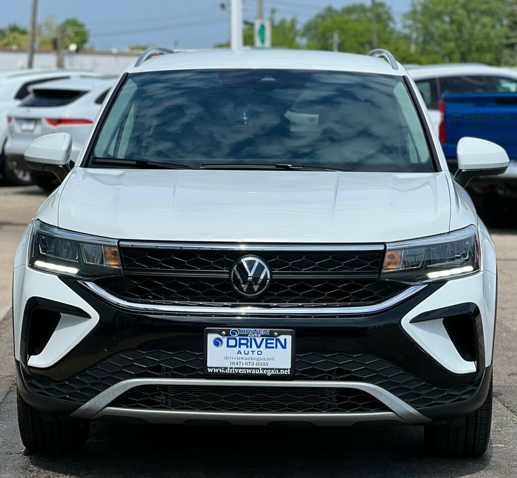 2024 Volkswagen Taos SE FWD - 23025185 - 5