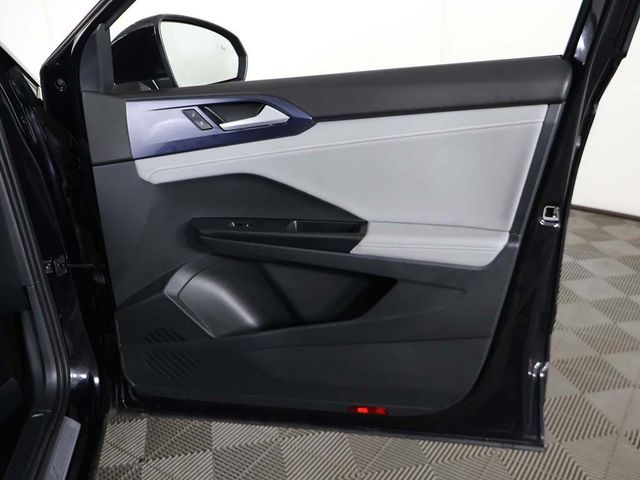 2024 Volkswagen Taos SE FWD - 23070351 - 23