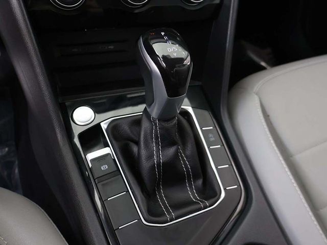 2024 Volkswagen Taos SE FWD - 23070351 - 50