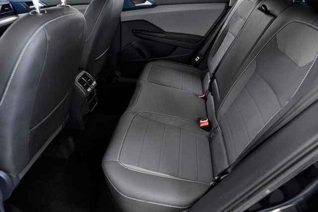 2024 Volkswagen Taos SE FWD - 22909945 - 9