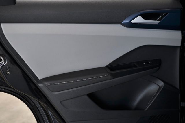 2024 Volkswagen Taos SE FWD - 22909945 - 10