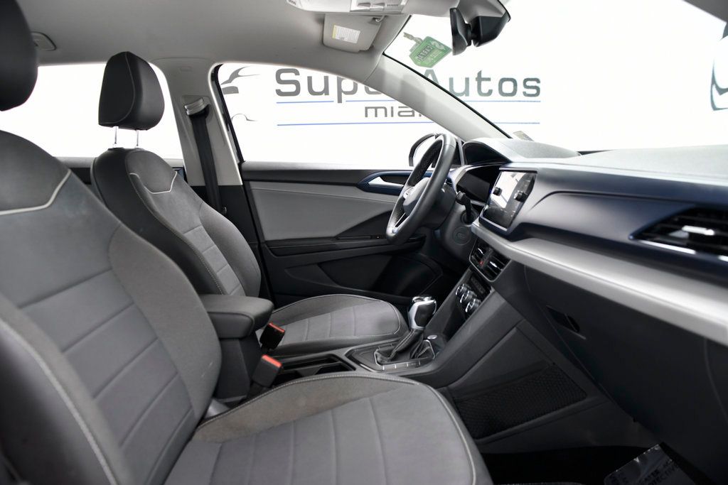 2024 Volkswagen Taos SE FWD - 22909945 - 15