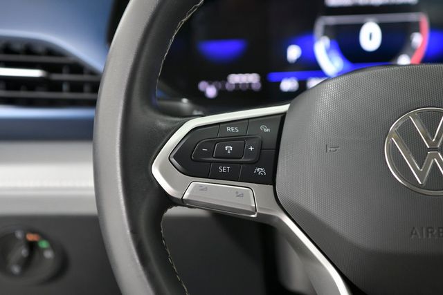 2024 Volkswagen Taos SE FWD - 22909945 - 20