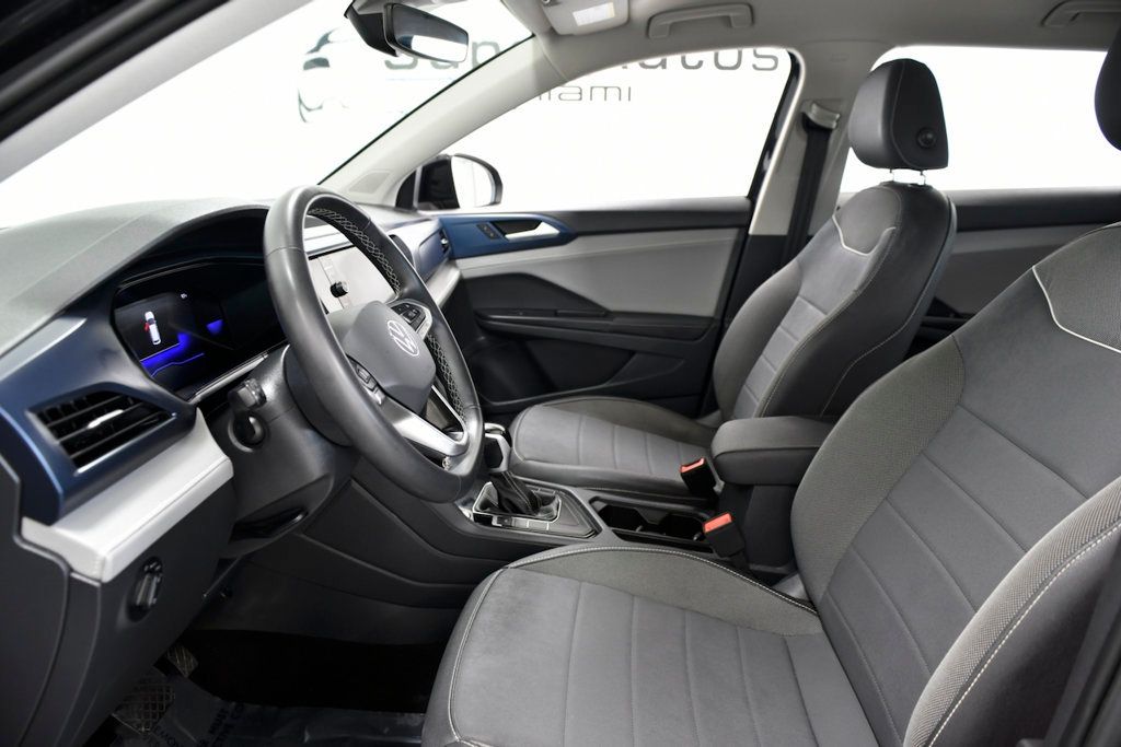 2024 Volkswagen Taos SE FWD - 22909945 - 6