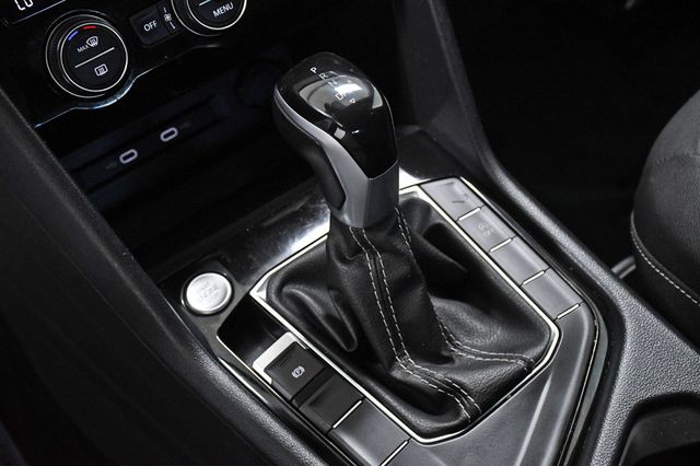 2024 Volkswagen Taos SE FWD - 22958149 - 24