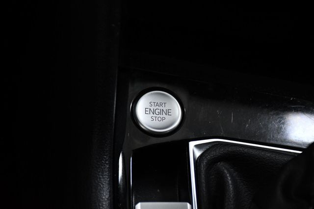 2024 Volkswagen Taos SE FWD - 22958149 - 26