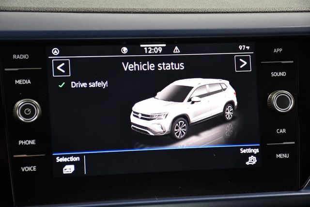 2024 Volkswagen Taos SE FWD - 23057248 - 28