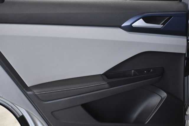 2024 Volkswagen Taos SE FWD - 23093940 - 10