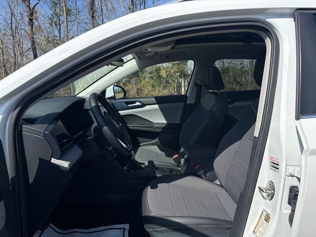 2024 Volkswagen Taos SE FWD - 22988029 - 2