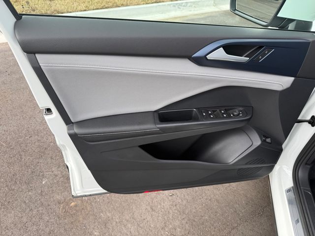 2024 Volkswagen Taos SE FWD - 22988033 - 4