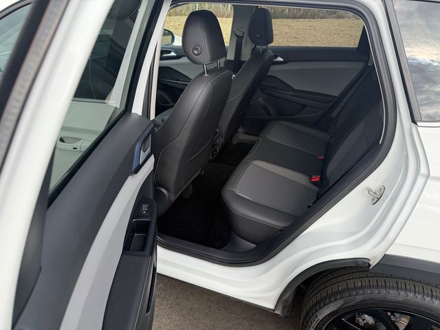 2024 Volkswagen Taos SE FWD - 22988033 - 5