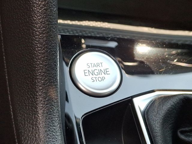 2024 Volkswagen Taos SE FWD - 22876577 - 21