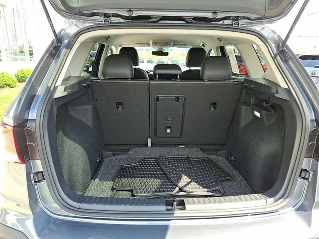 2024 Volkswagen Taos SE FWD - 22876577 - 26