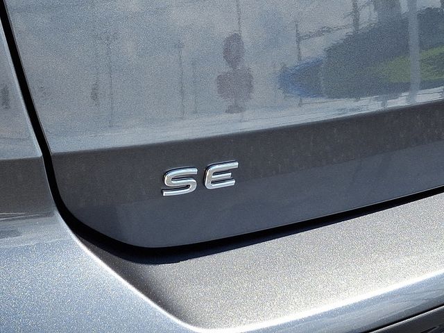 2024 Volkswagen Taos SE FWD - 22876577 - 28