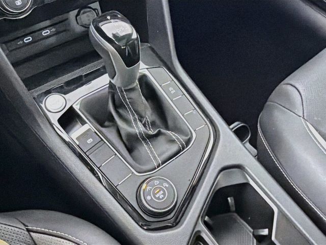 2024 Volkswagen Taos SEL 4MOTION - 23073873 - 16