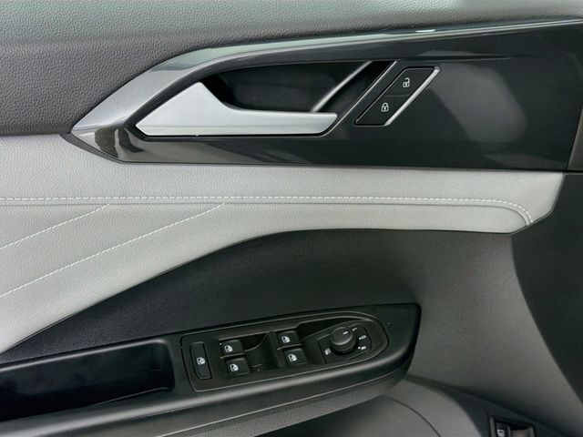 2024 Volkswagen Taos SEL 4MOTION - 23073873 - 17
