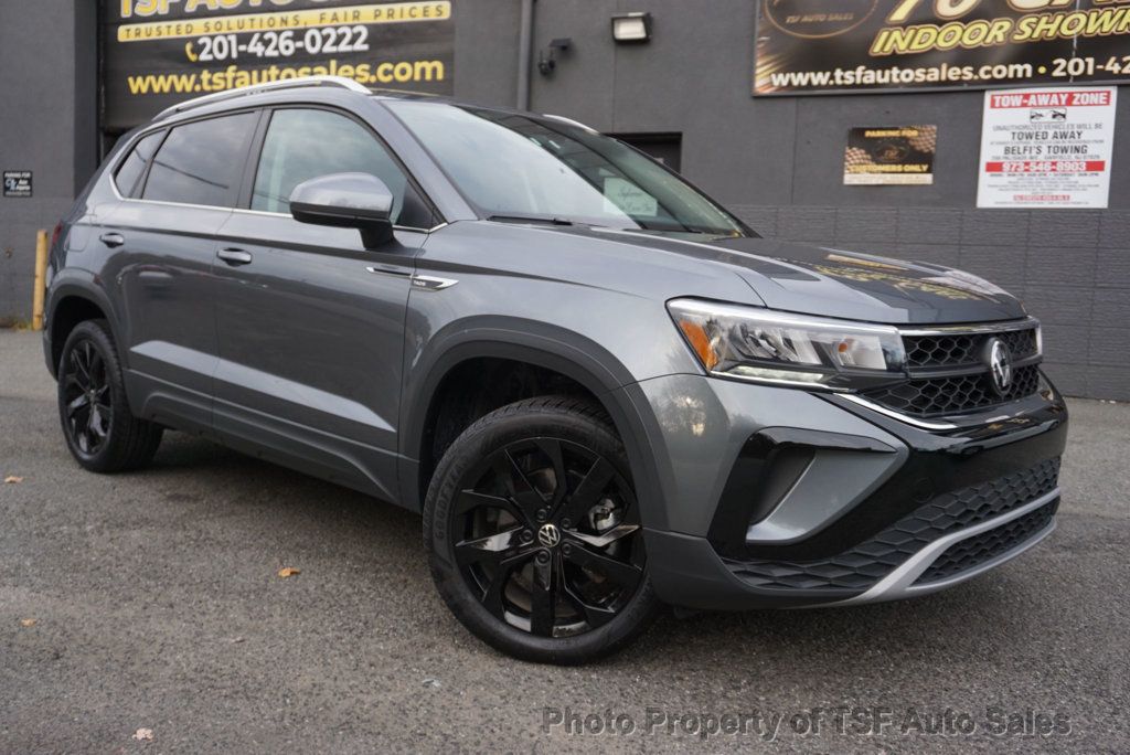 2024 Volkswagen Taos SE PANORAMIC ROOF CARPLAY REAR CAMERA LANE/BLIND SPOT ASSIST  - 22942309 | Video 1