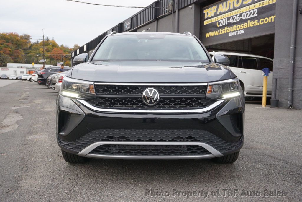 2024 Volkswagen Taos SE PANORAMIC ROOF CARPLAY REAR CAMERA LANE/BLIND SPOT ASSIST  - 22942309 - 1
