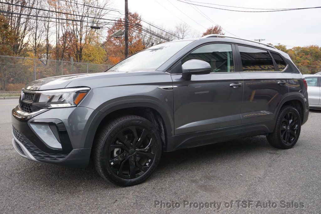 2024 Volkswagen Taos SE PANORAMIC ROOF CARPLAY REAR CAMERA LANE/BLIND SPOT ASSIST  - 22942309 - 2