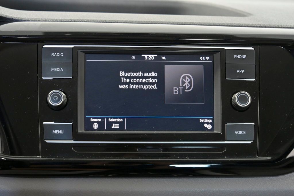 2024 Volkswagen Taos S FWD - 23008386 - 27