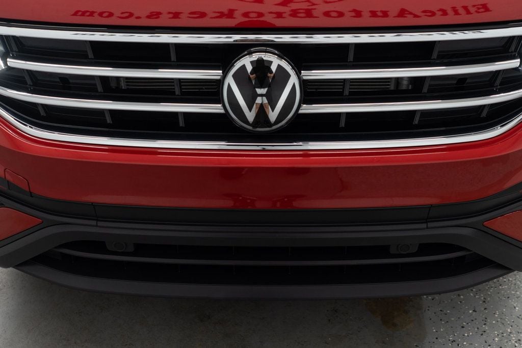 2024 Volkswagen Tiguan 2.0T SE 4MOTION - 23012871 - 40