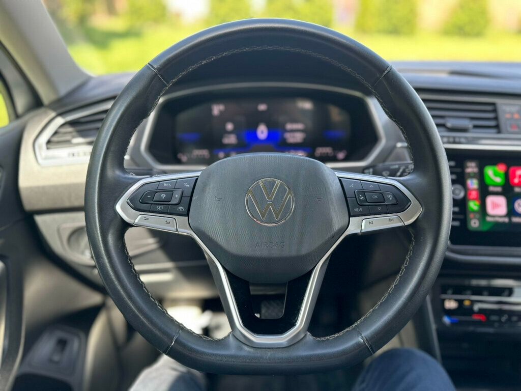 2024 Volkswagen Tiguan SE photo 24