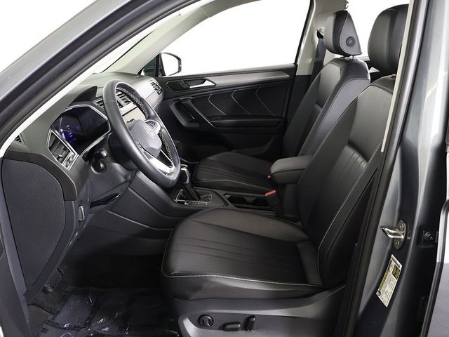2024 Volkswagen Tiguan 2.0T SE FWD - 22943628 - 31