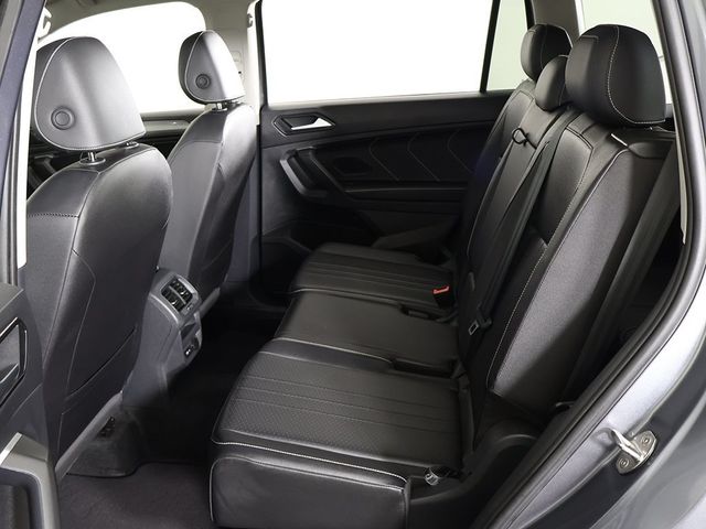 2024 Volkswagen Tiguan 2.0T SE FWD - 22943628 - 34