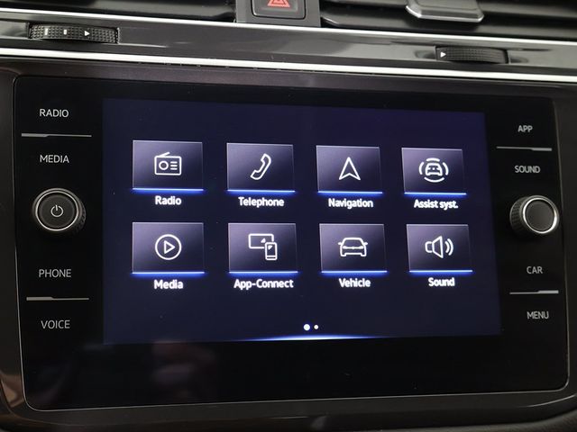 2024 Volkswagen Tiguan 2.0T SE FWD - 22943628 - 47