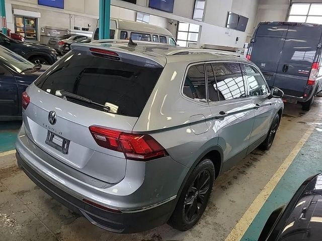 2024 Volkswagen Tiguan 2.0T SE FWD - 22957759 - 3