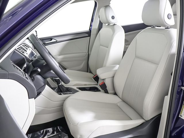 2024 Volkswagen Tiguan 2.0T SE FWD - 22976037 - 28