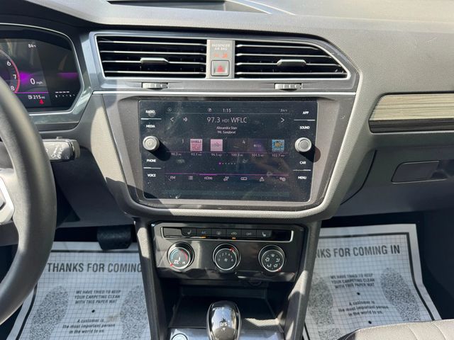 2024 Volkswagen Tiguan 2.0T SE FWD - 22944653 - 19